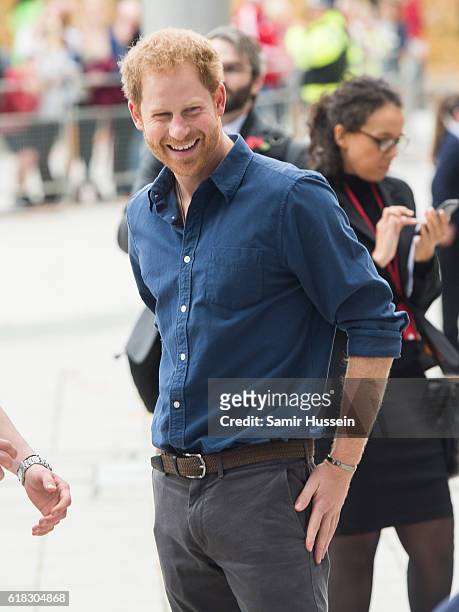 Prince Harry plays rugby with children as part of the Coach Core sporting apprenticeships at National Ice Centre on November 6, 2016 in Nottingham,...