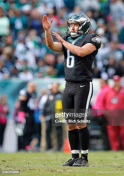 Caleb Sturgis of the Philadelphia Eagles lines up his angle before he kicks a field goal against the Minnesota Vikings during the second quarter of a...