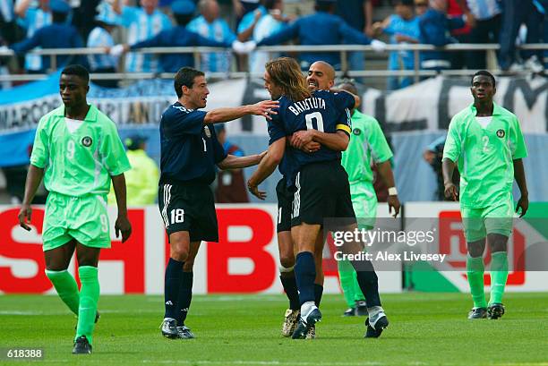 Gabriel Batistuta of Argentina celebrates scoring during the Group F match against Nigeria of the World Cup Group Stage played at the...