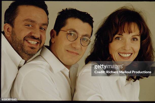 The members of the French comedy troupe Les Nuls are Dominique Farrugia, Alain Chabat, and Chantal Lauby.