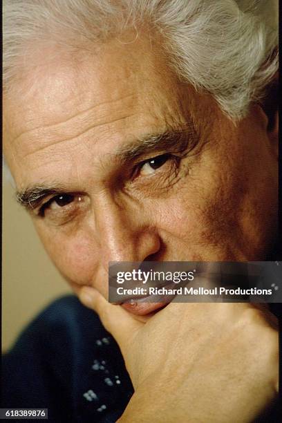 Derrida Computer 106 Jacques Derrida Stock Photos, High-Res Pictures, and Images - Getty ...