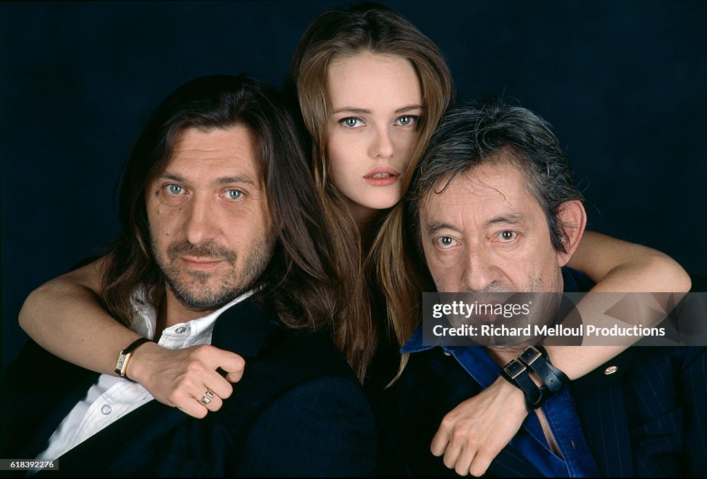 French Actress And Singer Vanessa Paradis Wraps Her Arms Around News french-actress-and-singer-vanessa-paradis-wraps-her-arms-around-news