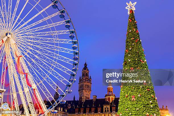 christmas on general-de-gaulle square in lille - france lille stockfoto's en -beelden