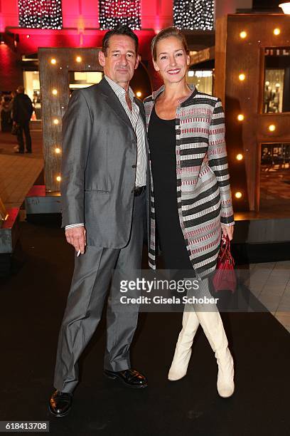 Max Tidof and his partner Lisa Seitz during the society shopping event at Ingolstadt Village on October 26, 2016 in Ingolstadt, Germany.