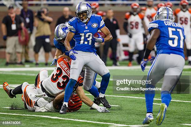 Detroit Lions wide receiver TJ Jones runs with the ball during game action between the Cincinnati Bengals and the Detroit Lions during a preseason...