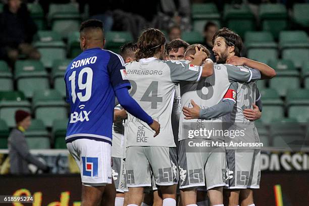 Goteborg celebrates after scoring 1-3 during the Allsvenskan match between GIF Sundsvall and IFK Goteborg at Norrporten Arena on October 27, 2016 in...