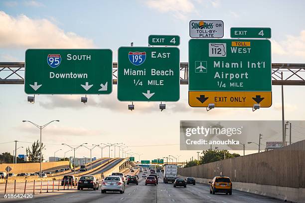 Florida Road Signs Photos and Premium High Res Pictures - Getty Images