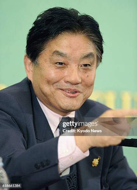 Japan - Nagoya Mayor Takashi Kawamura holds a press conference at the Japan National Press Club in Tokyo on Feb. 22, 2012. Kawamura said that no...