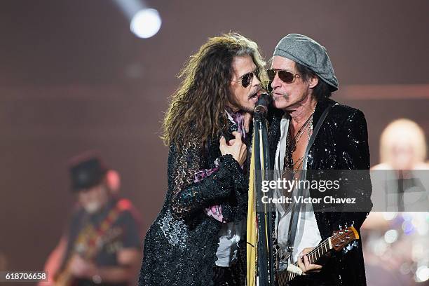 Singer Steven Tyler and Joe Perry of Aerosmith perform onstage at Arena Ciudad de Mexico on October 27, 2016 in Mexico City, Mexico.