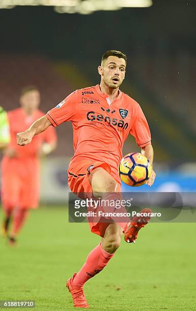 Frédéric Veseli of Empoli in action during the Serie A match between SSC Napoli and Empoli FC at Stadio San Paolo on October 26, 2016 in Naples,...