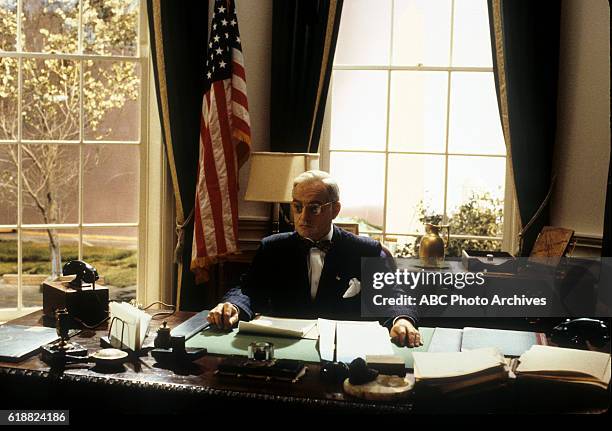 Miniseries - Airdate: November 13, 15 through 17, 20 and 23, 1988 / May 7 through 10 and 14, 1989. RICHARD DYSART