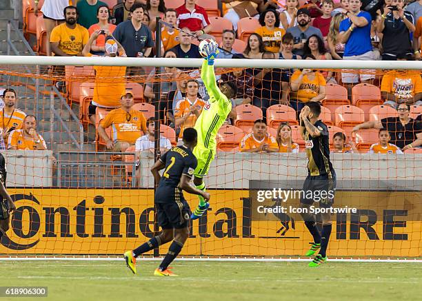 Philadelphia Union goalkeeper Andre Blake traps the ball during the MLS soccer match between Philadelphia Union and Houston Dynamo at BBVA Compass...