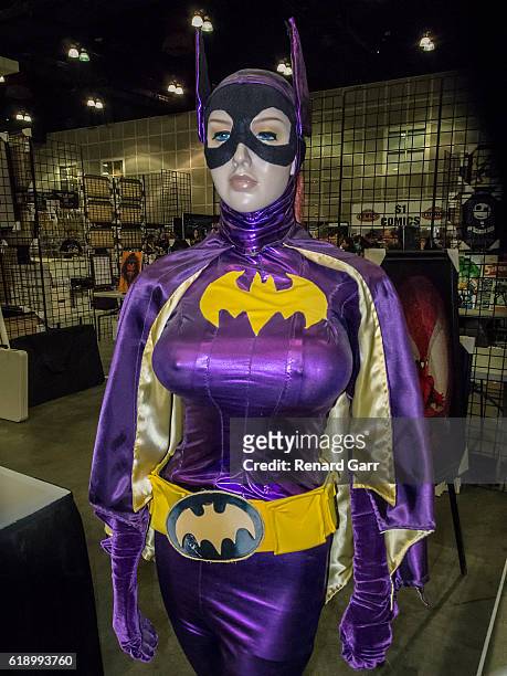 Batgirl at Los Angeles Convention Center on October 28, 2016 in Los Angeles, California.