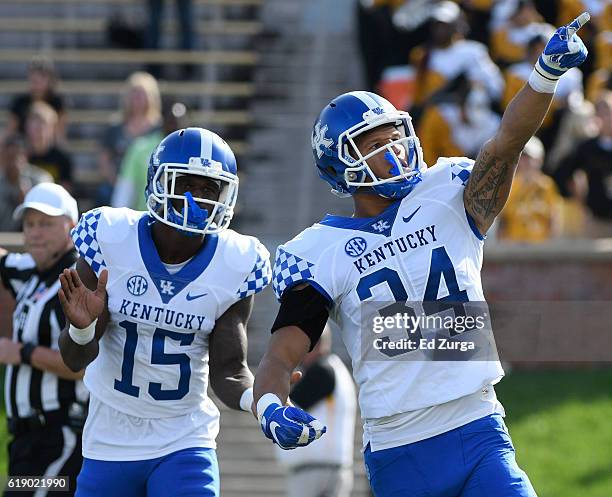 Jordan Jones of the Kentucky Wildcats celebrates a tackle against the Missouri Tigers in the first quarter at Memorial Stadium on October 29, 2016 in...