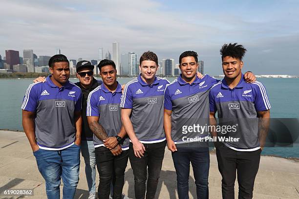 Julian Savea, Israel Dagg, Malakai Fekitoa, Beauden Barrett, Anton Lienert-Brown and Ardie Savea of the New Zealand All Blacks pose in front of the...