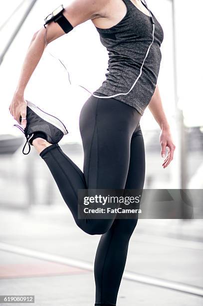 Women In Tight Workout Pants