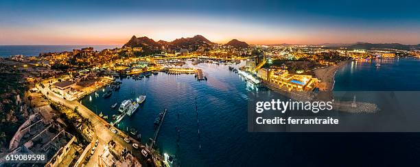 panoramablick auf cabo san lucas mexiko - halbinsel niederkalifornien stock-fotos und bilder