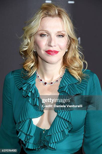 Courtney Love attends the 2016 LACMA Art + Film Gala Honoring Robert Irwin and Kathryn Bigelow Presented By Gucci at LACMA on October 29, 2016 in Los...