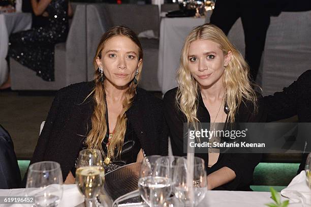 Actresses Mary Kate Olsen and Ashley Olsen attend the 2016 LACMA Art + Film Gala Honoring Robert Irwin and Kathryn Bigelow Presented By Gucci at...