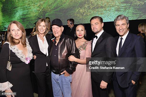 Adele Irwin, honoree Kathryn Bigelow, honoree Robert Irwin, host Eva Chow, co-chair Leonardo DiCaprio, and CEO and Wallis Annenberg Director of LACMA...