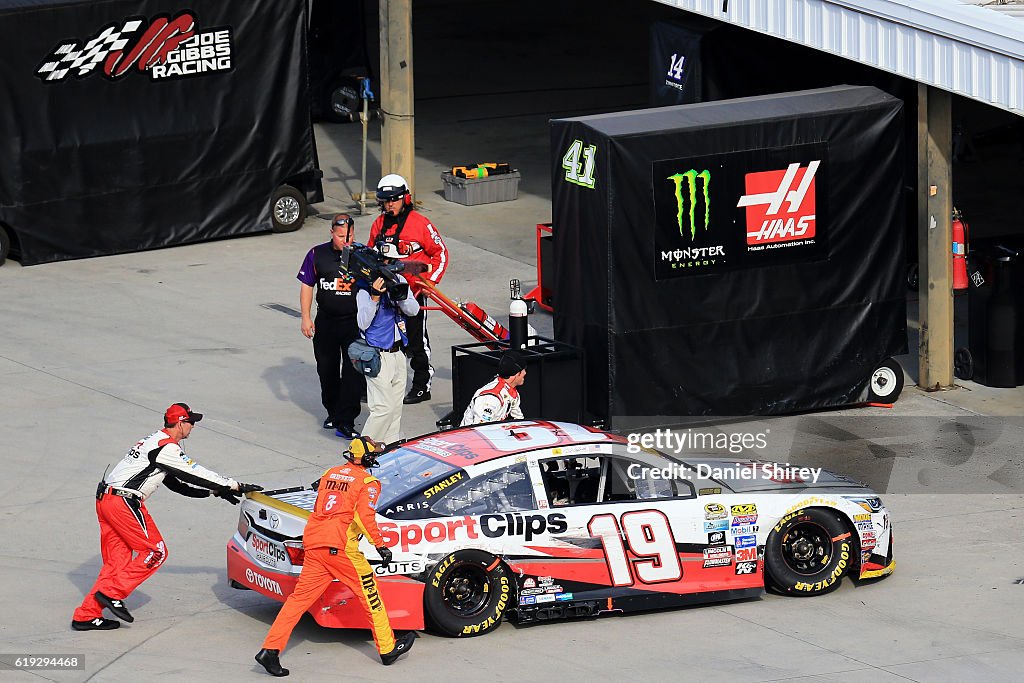 NASCAR Sprint Cup Series Goody's Fast Relief 500