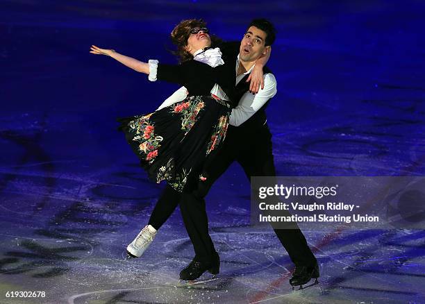 Anna Cappellini and Luca Lanotte of Italy perform in the Exhibition Gala during the ISU Grand Prix of Figure Skating Skate Canada International at...