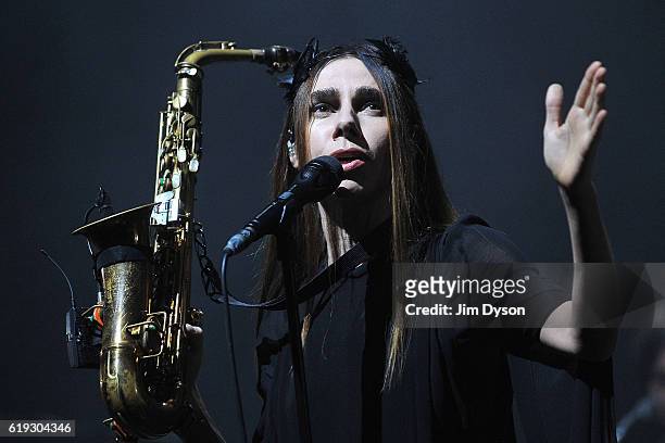 Harvey performs live on stage at the Brixton Academy during the 'Hope Six Demolition Project' tour on October 30, 2016 in London, England.