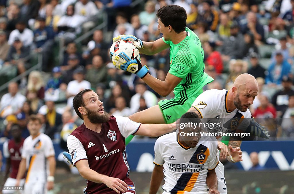 Audi 2016 MLS Cup Playoff Semifinal - Colorado Rapids v Los Angeles Galaxy