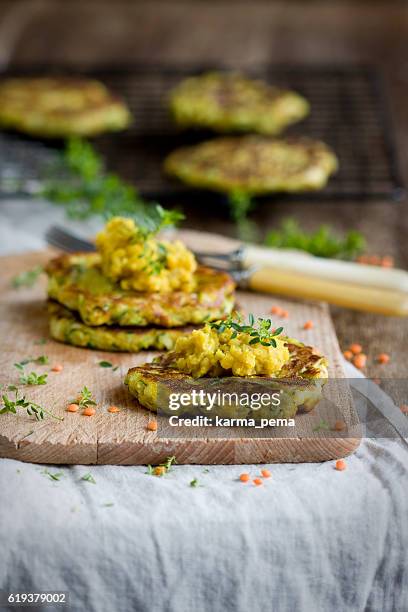 vegan zucchini burgers with red lentil paste - courgette stock pictures, royalty-free photos & images