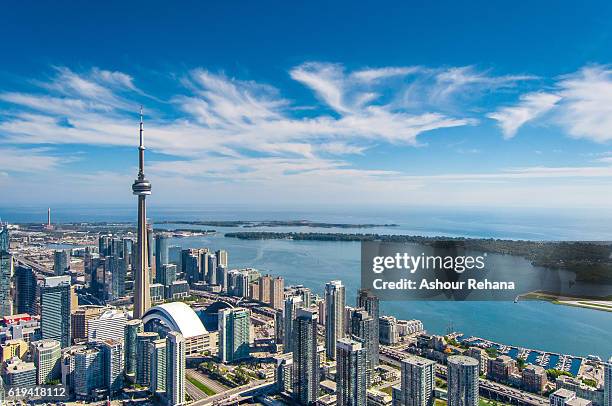 downtown toronto cityscape - toronto stock-fotos und bilder