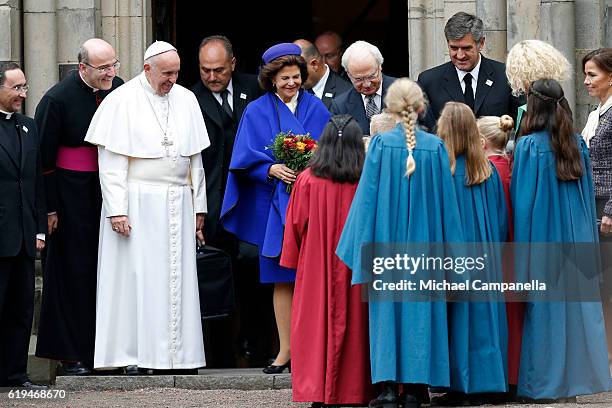 Mons. Mauricio Rueda Beltz, Vatican Prelate Secretary of the Secretariat for the Economy Alfred Xuereb, Pope Francis, Queen Silvia of Sweden and King...