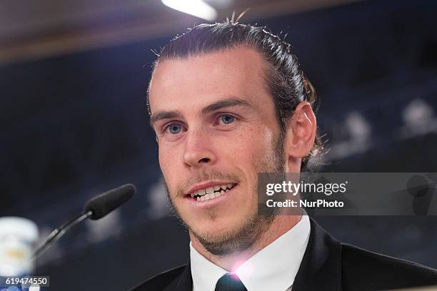 Gareth Bale of Real Madrid holds a press conference at the Santiago Bernabeu stadium after extending his contract with Real until 2022 on October 31,...