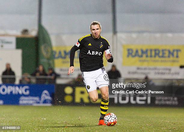 Nils-Eric Johansson of AIK running with the ball during the Allsvenskan match between Jonkoping Sodra IF and AIK at Stadsparksvallen on October 31,...