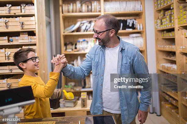 Local Business Store 121 New Small Business Store Front Stock Photos, High-Res Pictures, and ...