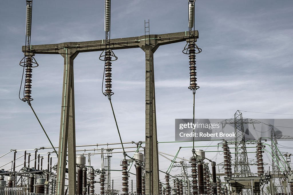 Electricity substation