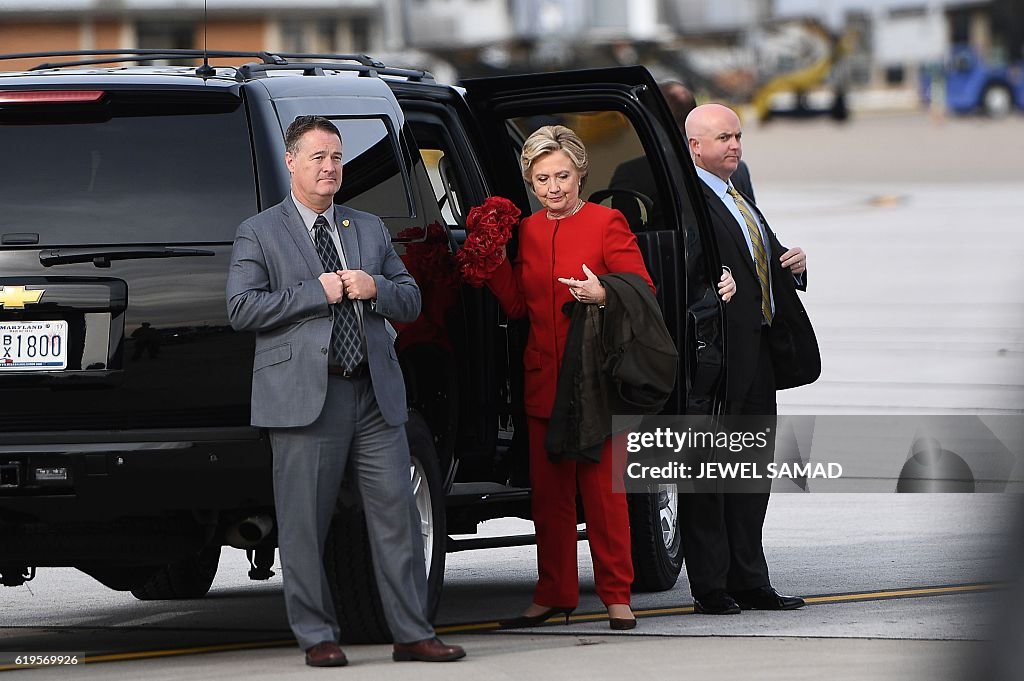 US-VOTE-DEMOCRATS-CLINTON