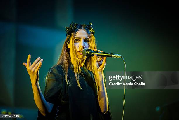 Harvey performs at O2 Academy Brixton on October 30, 2016 in London, England.
