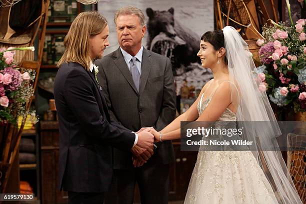 Bridezilla vs. The Baxters" - As the big day approaches, Mandy has turned into a full-blown bridezilla. She fires her wedding planner, puts her whole...