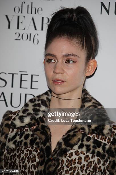 Grimes attends Harper's Bazaar Women Of The Year Awards at Claridge's Hotel on October 31, 2016 in London, England.