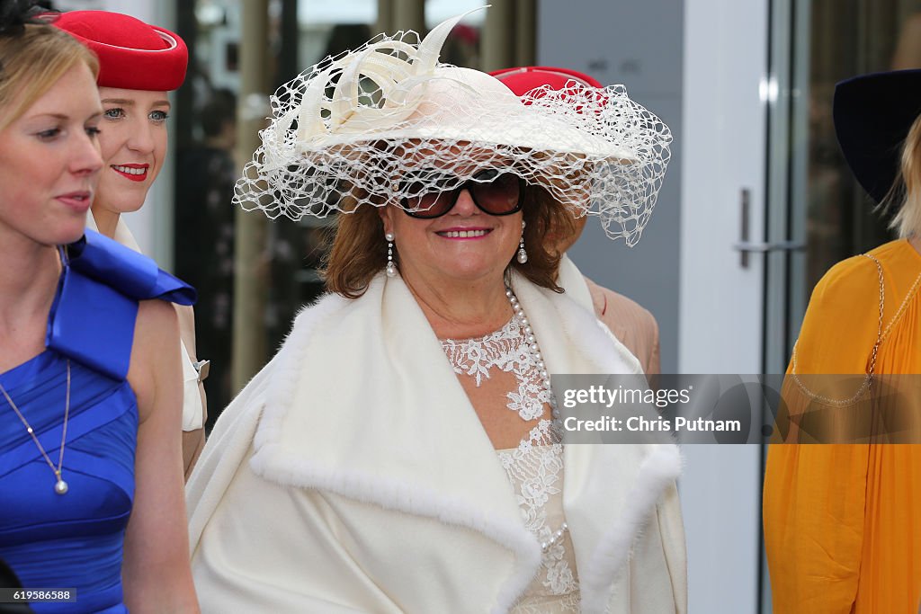 Melbourne Cup Carnival - Arrivals
