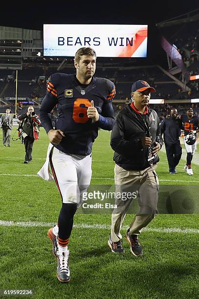 Jay Cutler of the Chicago Bears jogs off the field after the Chicago Bears defeated the Minnesota Vikings 20-10 at Soldier Field on October 31, 2016...