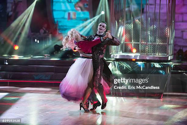 Episode 2308 - Dancing with the Stars treats viewers to a frightfully delightful night filled with chilling performances on MONDAY, OCTOBER 31 ....