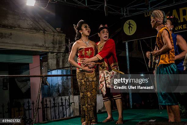 Transvestite Arimbi , performs a traditional dance opera known as Ludruk on October 30, 2016 in Surabaya, Indonesia. Indonesia's LGBT community has...