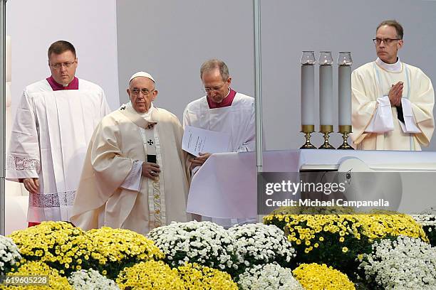 Pope Francis attends the Holy Mass at the Swedbank Stadion on November 1, 2016 in Malmo, Sweden. The Pope is on 2 days visit attending...