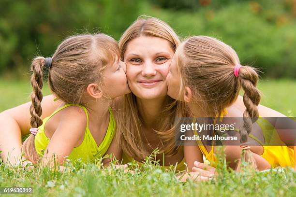 0+ Girls deep kissing gif Images, Pictures JPG HD Free Photos