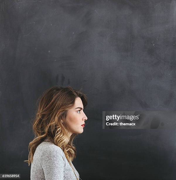 Back Shot Profile 1,017 Portrait Studio Shot Profile Stock Photos, High-Res Pictures, and ...