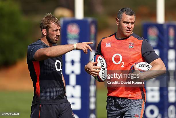 Chris Robshaw talks to Jason Ryles, the former Australian rubgy league player, who has been brought in as assistant defence coach during the England...