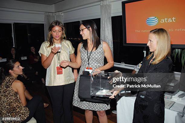 Karina Rourke Anna Molter Photos and Premium High Res Pictures - Getty Images