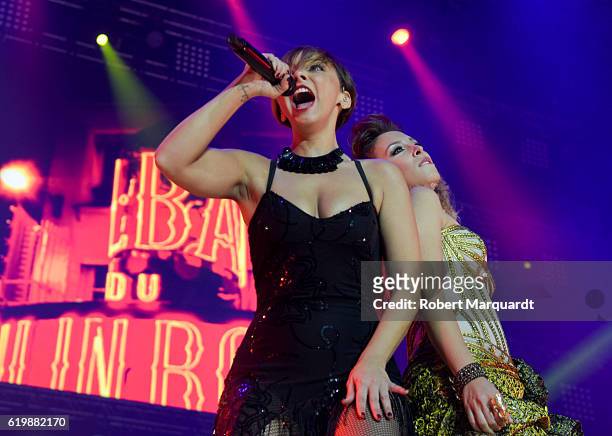Chenoa and Gisela Llado perform on stage on October 31, 2016 in Barcelona, Spain.