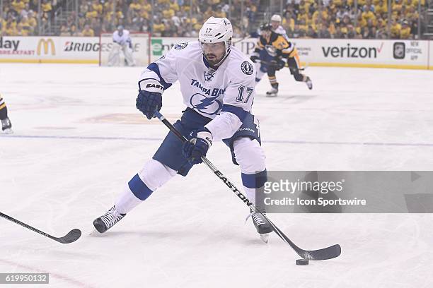 Tampa Bay Lightning center Alex Killorn skates with the puck during the first period. The Tampa Bay Lightning won 3-1 in Game One of the 2016 NHL...